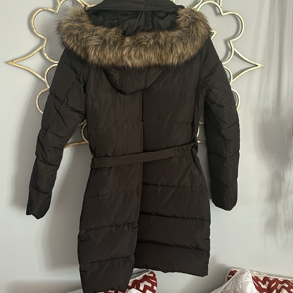 Michael Kors Belted Puffer- M - Picture 5 of 5